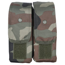 Load image into Gallery viewer, Voodoo Tactical M4/AK47 Double Magazine Pouch